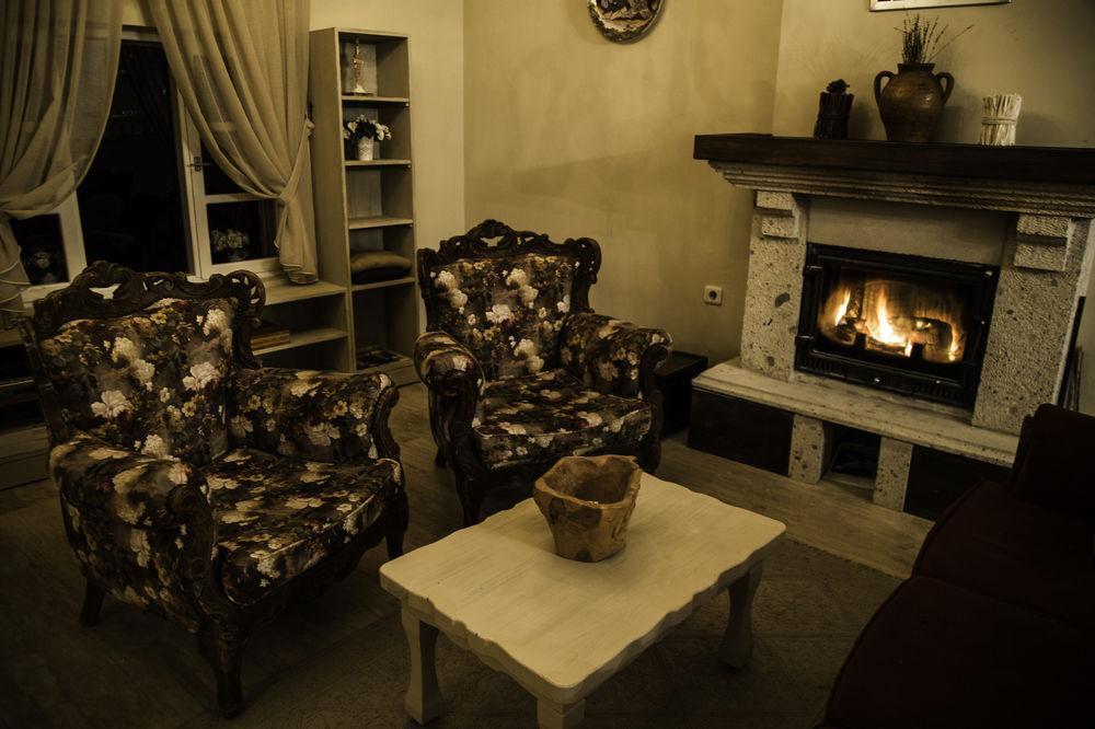 The White Hotel Алакати Екстериор снимка