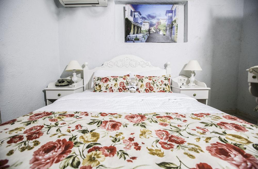 The White Hotel Алакати Екстериор снимка