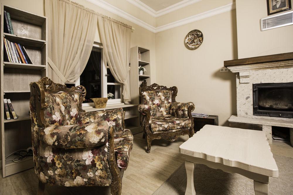 The White Hotel Алакати Екстериор снимка