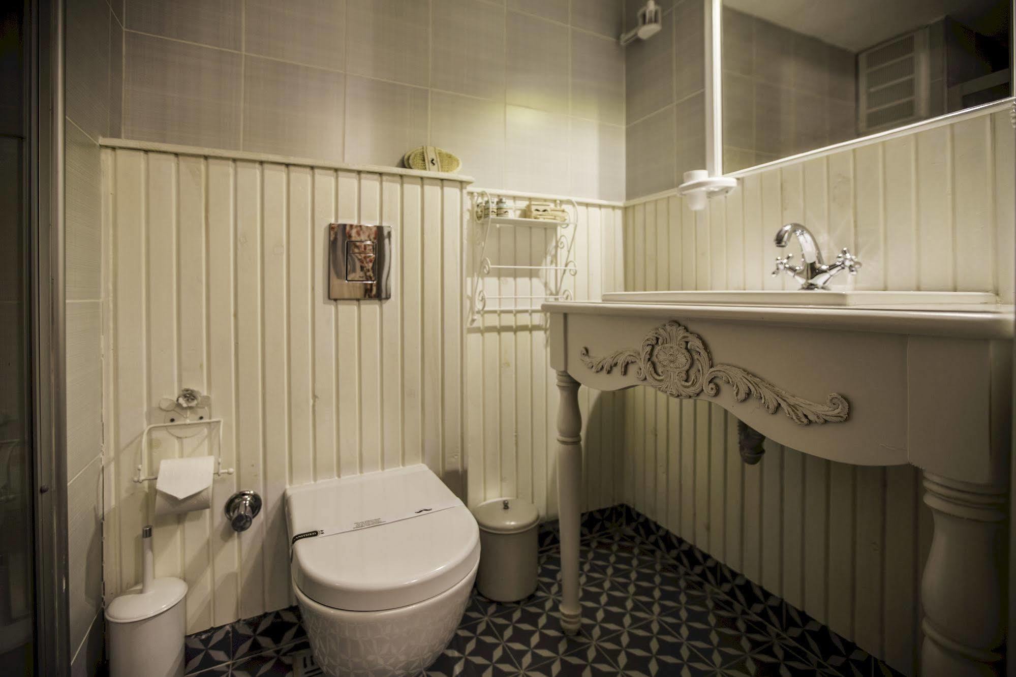 The White Hotel Алакати Екстериор снимка