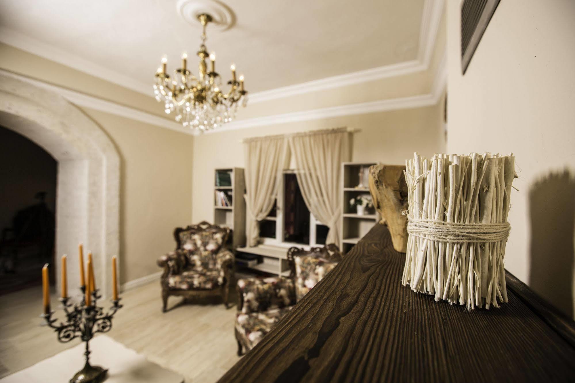The White Hotel Алакати Екстериор снимка